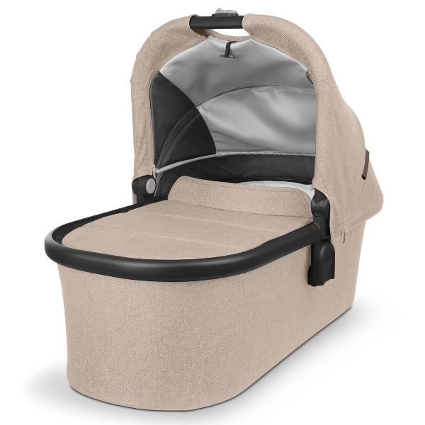 Uppababy cruz and clearance bassinet