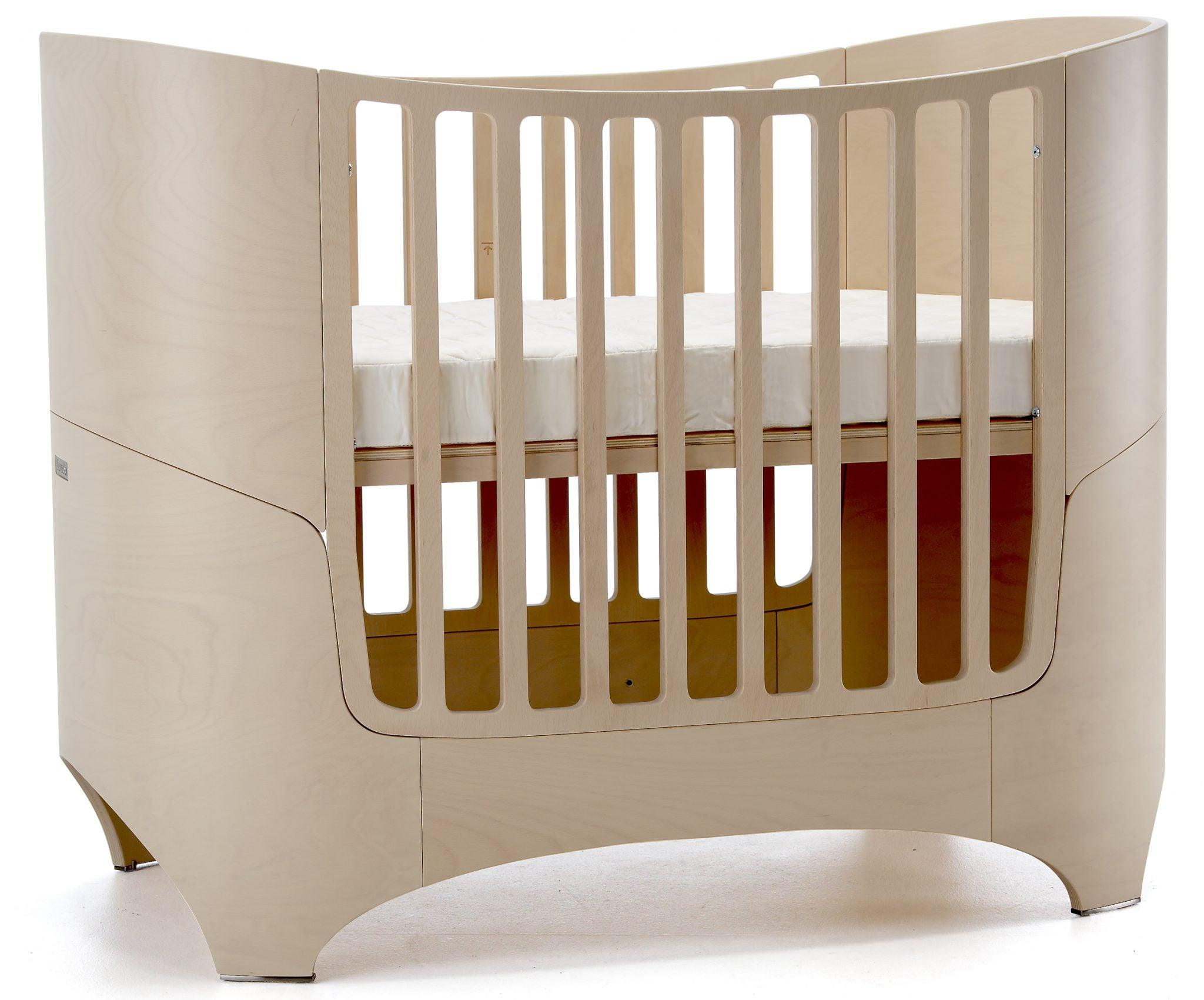 Leander store cot size